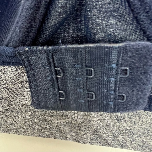 Nautica Women’s Bras Sz 36C Lot/2 Hidden Wire Lounge Bras Multi Color Underwire - Picture 8 of 9